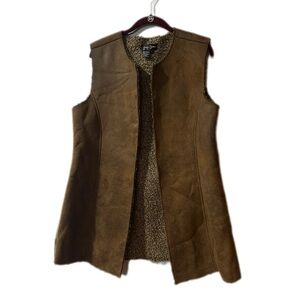 Prosper & Devine Brown Faux-Suede Shearling Lined Vest - Women's Jacket